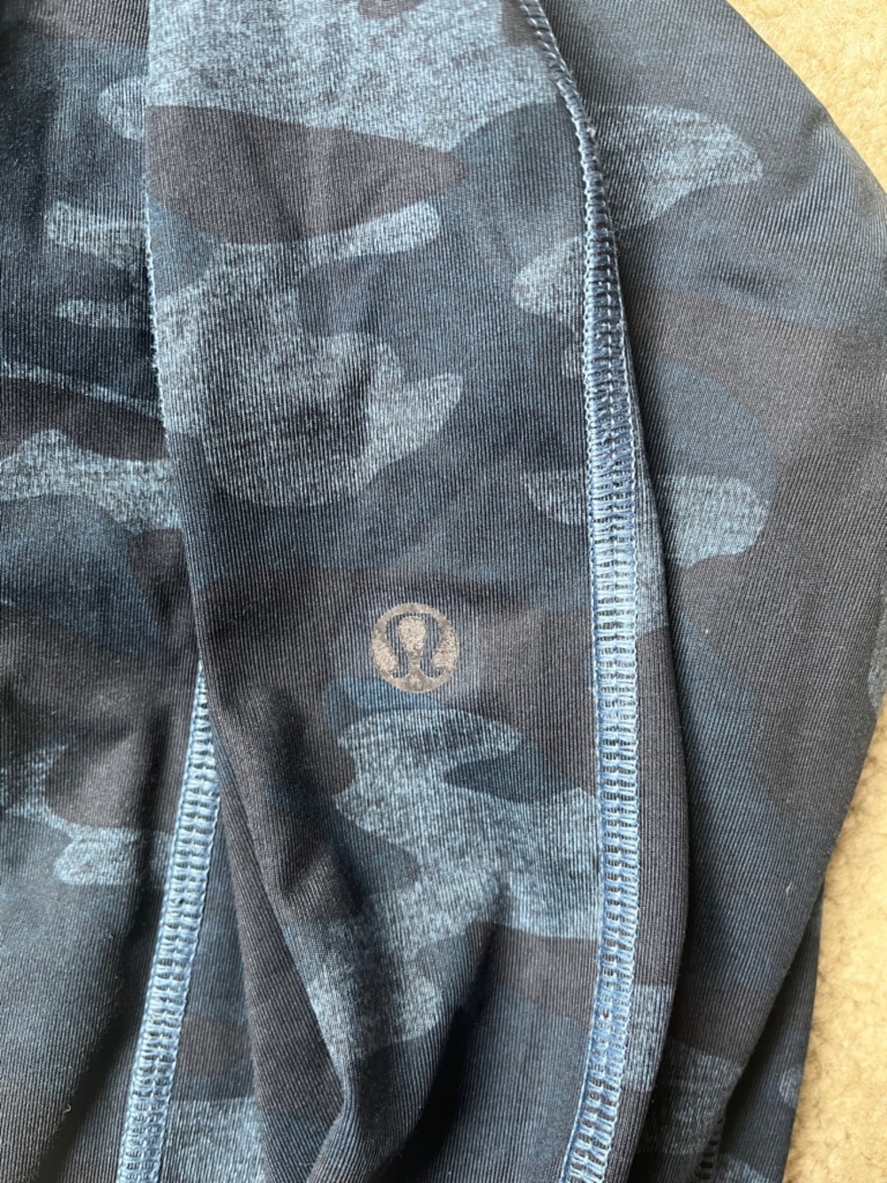 lululemon athletica Navy Blue Camo Leggings - Picture 2 of 8